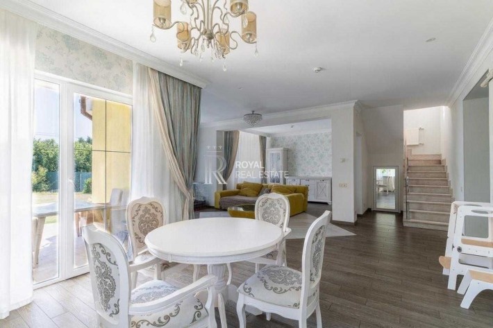 Продажа Дом с ремонтом с. Крушинка КГ "Green Town" 161 м2 12 сот - 15 мин Киев ГАЗ Гараж - фото 1