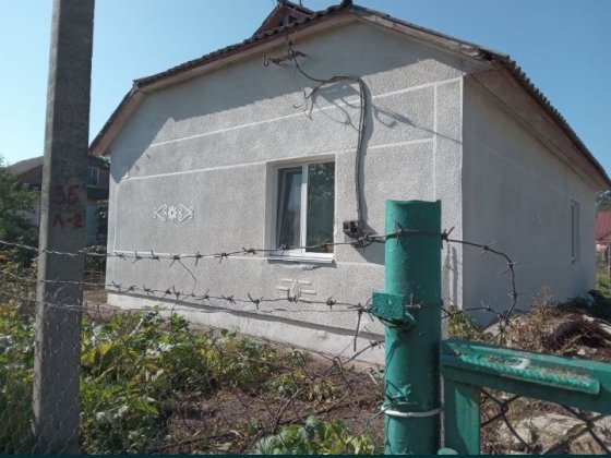 Продаж будинку в 5 хвилинах від лісу та каналу річки Дніпро