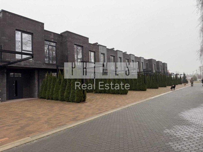 Продаж 4к таунхаусу без ремонту, КМ Eastville, с. Мала Олександрівка - фото 1
