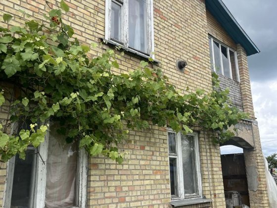 Будинок біля лісу в Мощуні! 6 соток, гараж, газ, цегла — заїжджай і живи Мощун