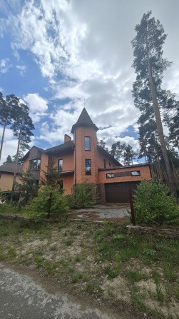 Резиденція біля Пущі Лісової: 525 м² приватності, безпеки та виходу до озера - фото 1