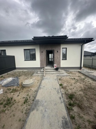 Продаж Дуплекса 72м2 та 2 кімнати в с.Нове!! - фото 1