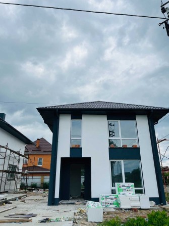 Готовий будинок в с.Нове, 130м2, чистове оздоблення, без комісії - фото 1