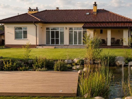 Будинок з власним озером | 190 м² | 25 соток | 20 хв від Києва | Porotherm Новоселки