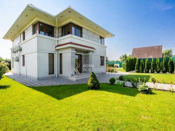 Продаж будинку Фастівський район Житомирська траса Осиково. Двоповерховий будинок. 30км від Києва. А