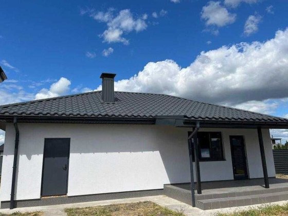 Продам будинок , село Погреби