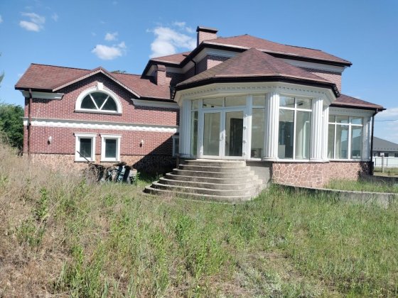Будинок в котеджному містечку біля с. Рожівка, київська область Рожевка