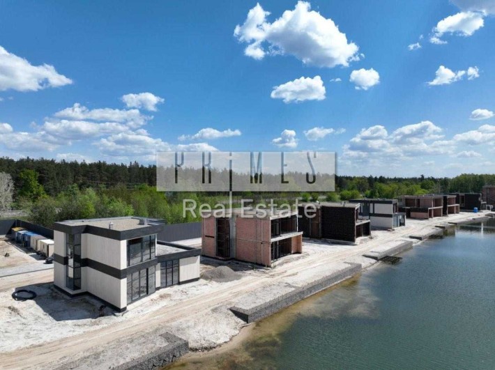 Продаж котедж у преміальному клубному містечку Ariel Village Романків - фото 1