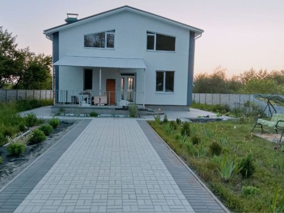 Продаж  будинку. Власник Фурсы