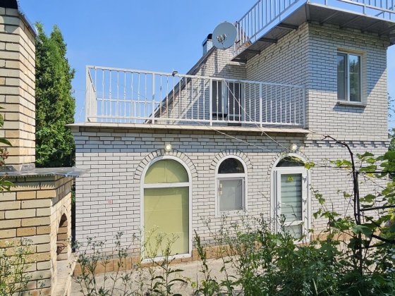 Продаж будинку село Шкарівка