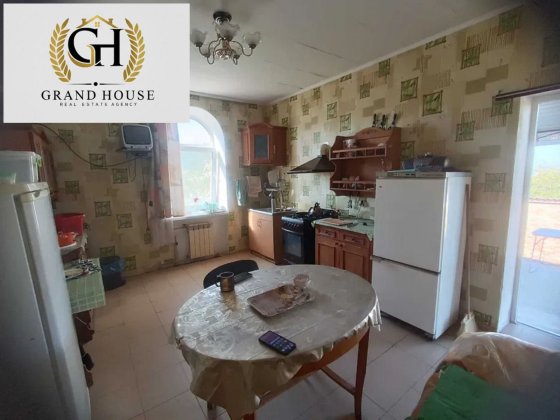 Продам гарний двоповерховий будинок с.Підгайці. Підгайці
