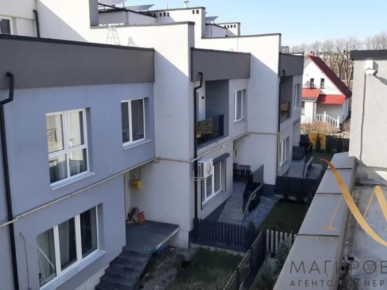 Продаж котеджа з ремонтом в Сокільниках.