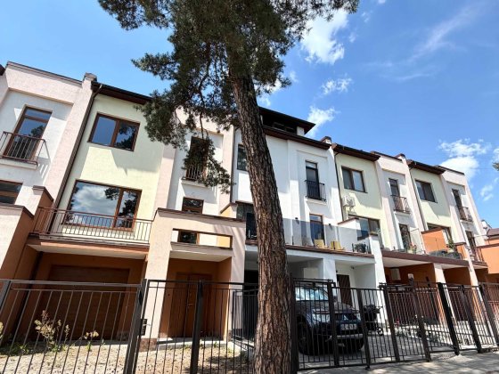 Продаж таунхаус 190м2 Брюховичі бічна Пляжна-Курортна Брюховичі