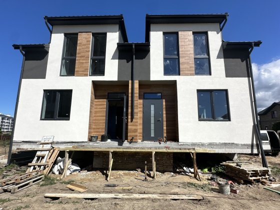 Продаж котеджу, 115.8 м.кв. у Пустомитах Пустомыты