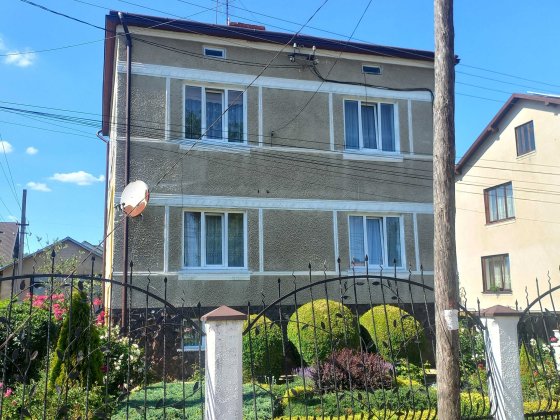 Продам індивідуальний житловий будинок м.Самбір Самбор