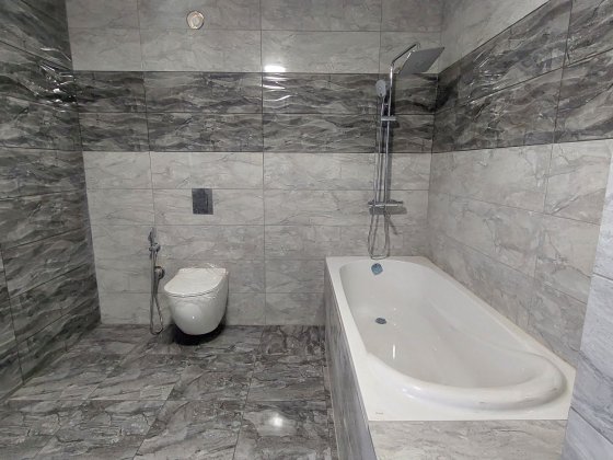 Продам Дом в Червоном Хуторе  с ремонтом !! Лиманка