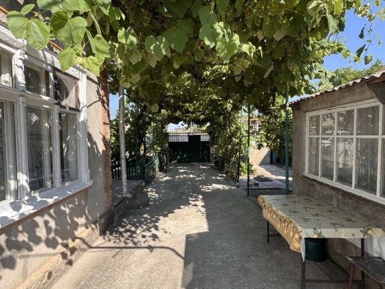 Дом в Крыжановке на 9,4 сотках возле моря | 80 м² | Два гаража Крижанівка