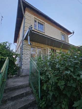 Добротный 2-этажный дом в ближнем пригороде Одессы! - фото 1