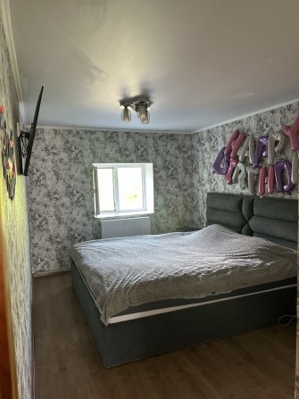 Продам будинок в центрі - фото 1