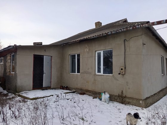 Продам будинок в Подільську,не далеко від центру, поруч 1 школа ,базар Подольск