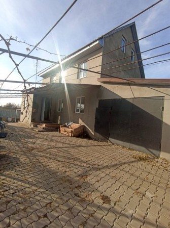 Двоповерховий будинок - фото 1