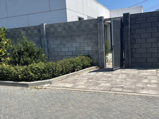 Будинок в котеджному містечку Ла Віда біля Одеси Таирово