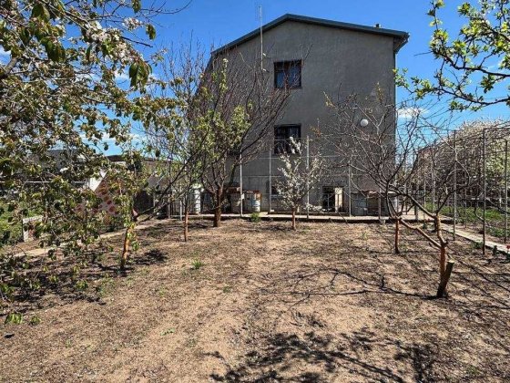Будинок в передмісті Чорноморська Молодіжне