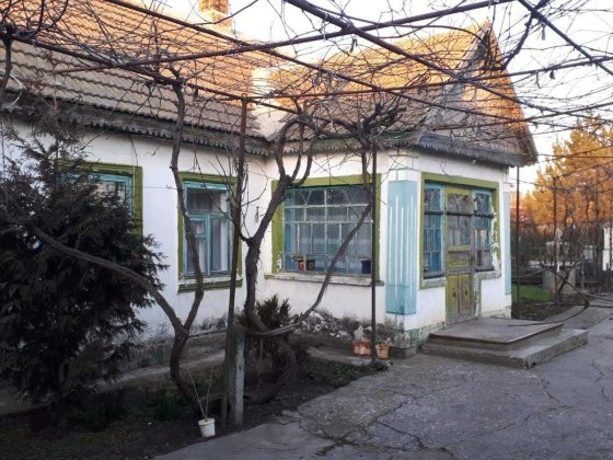 У продажі будинок у селі Молодіжному біля Чорноморська Молодежное