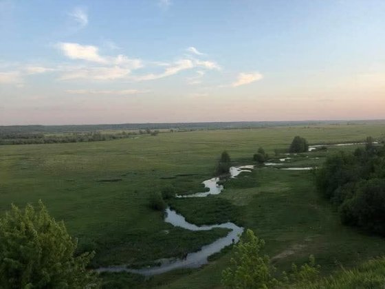 Продаємо житловий будинок із земельною ділянкою Вараш