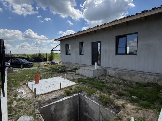 Продам  будинок на масиві Київський , Біла Криниця Біла Криниця