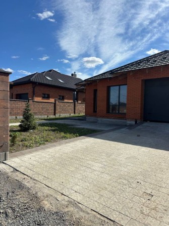 Продаж будинку в Обарові - фото 1