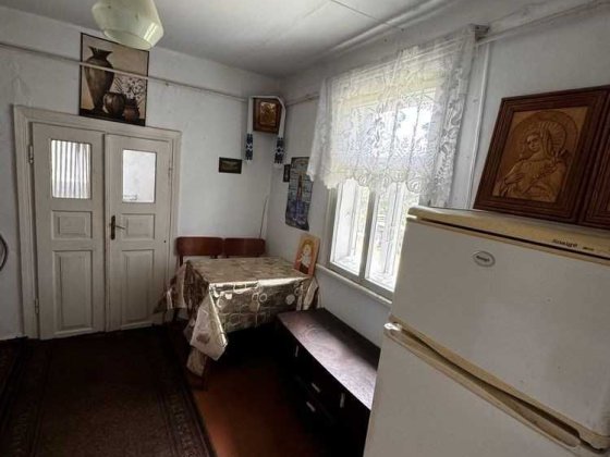 Будинок із земельною ділянкою 13 соток за 15 км від Рівного. Кустин Кустин