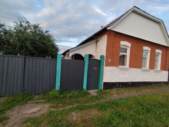 Продам будинок м. Кролевець Кролевець