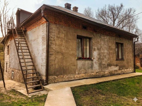 продається будинок поблизу міста Збараж Збараж