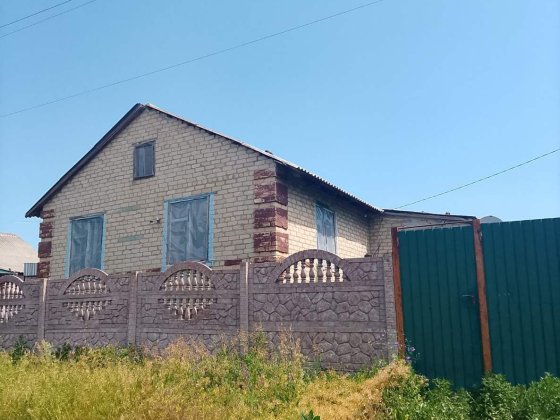 Продам дом.с.Алексеевка. Златопиль