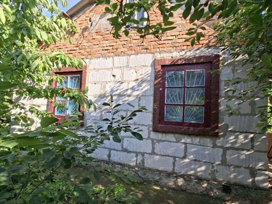 Продам дачу, район ПМК 226,з міським світлом та водою.До центру міста 3 зупинки. Первомайськ