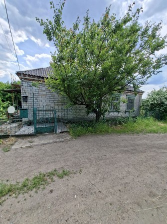 Продам будинок, район 8 школи. - фото 1