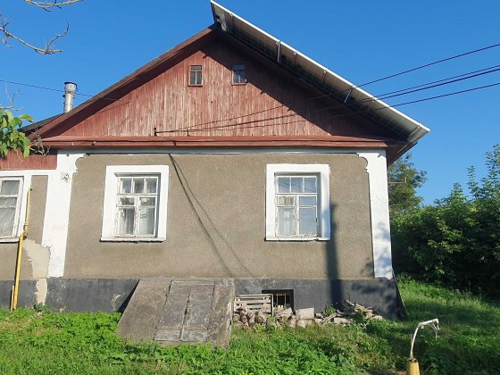 Продається хата із домашньою сонячною електростанцією у м. Дунаївці Дунаевцы