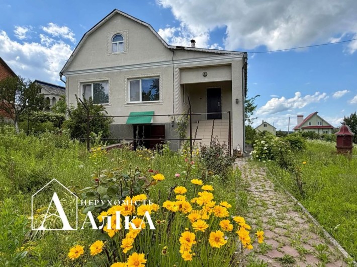 Продам хороший будинок в передмісті - фото 1