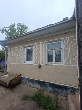 Продаж частини будинку в центрі Довжку - фото 1