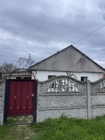 Продам будинок в центрі м. Звенигородка - фото 1