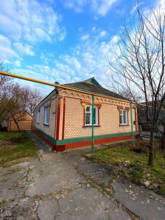 Продається просторий цегляний будинок у Тальному - фото 1