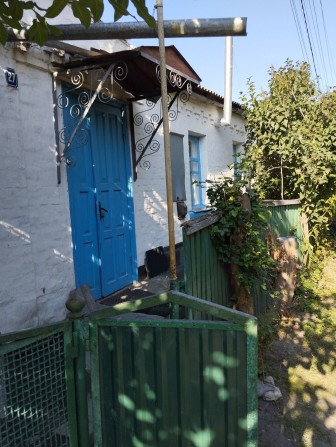 Будинок в центрі міста - фото 1