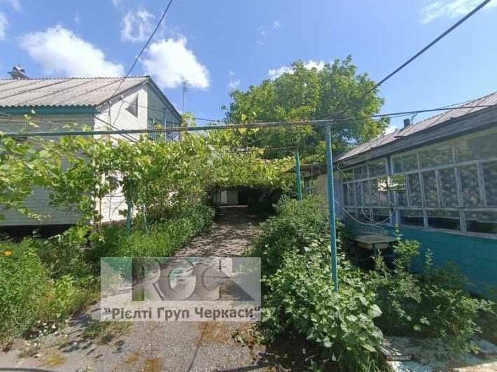Продаж частини будинку  в с. Мошни - фото 1