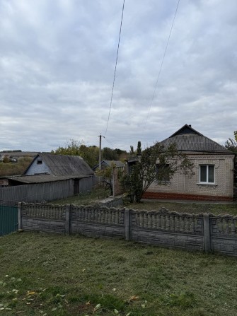Будинок в центрі Лисянки - фото 1