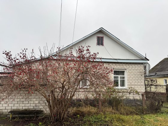 Продається будинок м. Новгород- Сіверський Новгород-Северский