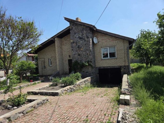 Продам житловий цегляний будинок с. Гора 240кв.м. Кедина Гора
