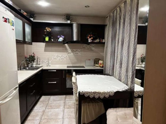 Продаж 2 кімнатної квартири проспект Червоної Калини,1 Киев