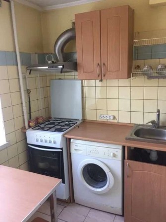 Продаж 3к квартири вул. Русанівська набережна, 8 - фото 1