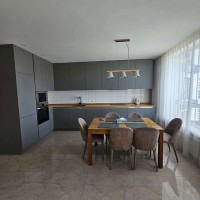 Продається  3-кімнатна в ЖК "Зарічний", вул. Зарічна, 1В. Киев
